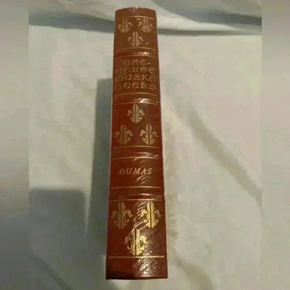 Dumas Leather Book - Picture 2 of 4